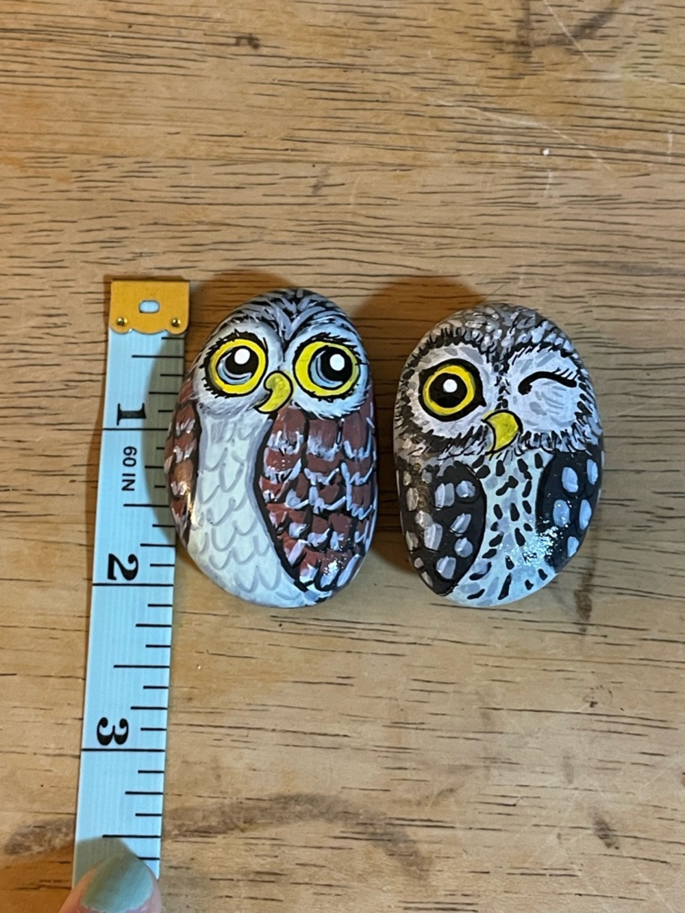 Hand crafted painted OWL rocks yellow black gray white set of 2 stones 2x1.5 in - Picture 7 of 9